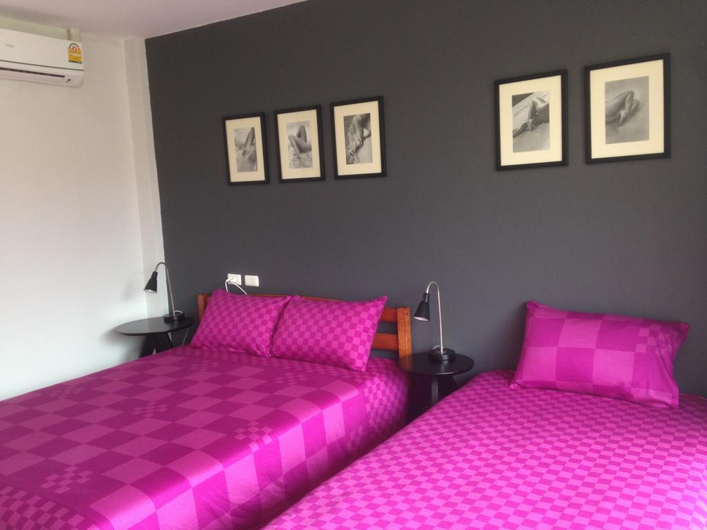 On Street Bed And Breakfast Ban Karon Exterior photo